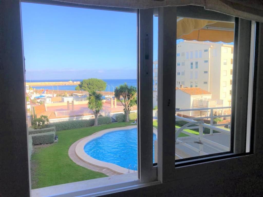 Acogedor Apartamento Frente Al Mar Con Piscina Алтеа Екстер'єр фото